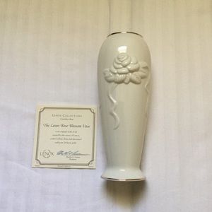 Lenox Rose Blossom Vase NIB